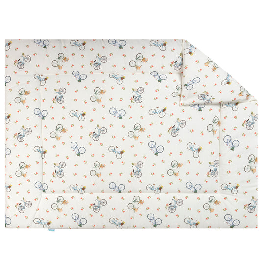 Boxkleed Fien heeft een vrolijke Hollandse print met fietsen en tulpen op een ecru ondergrond.
