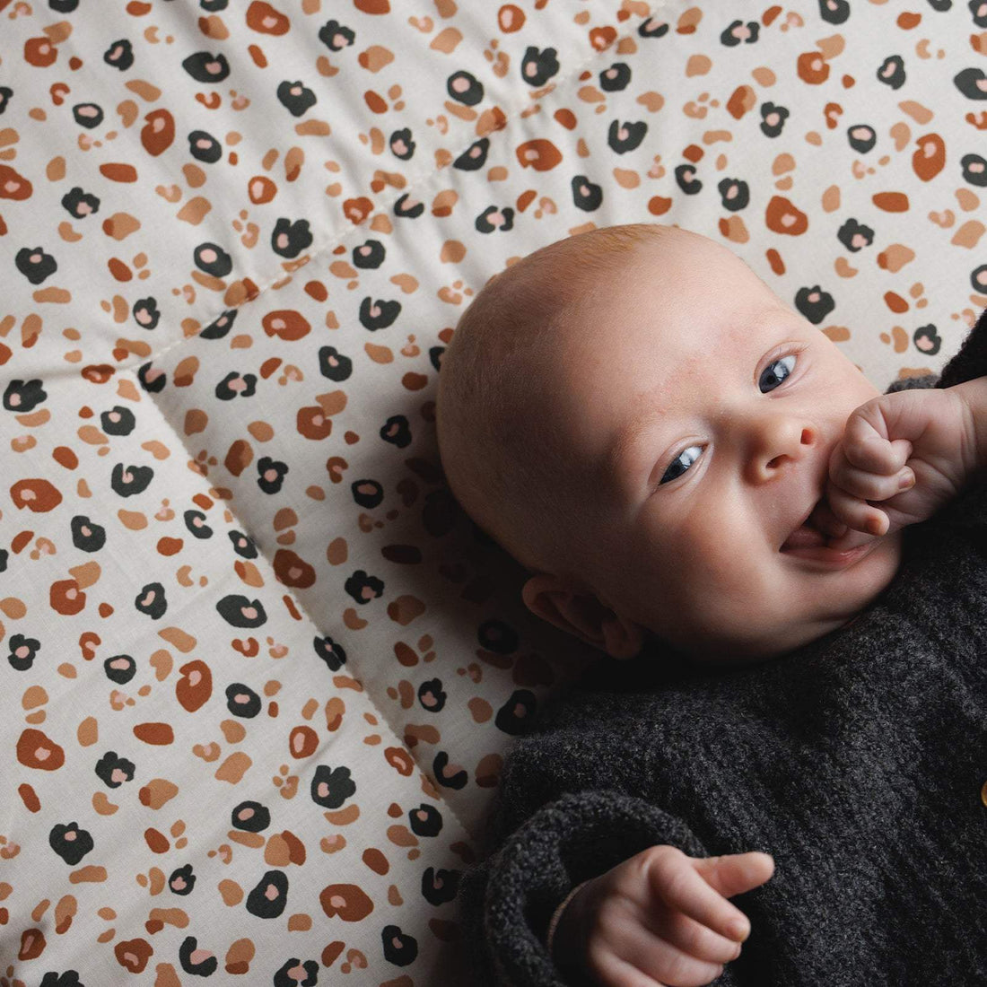 Baby op BINK Bedding boxkleed Leopard