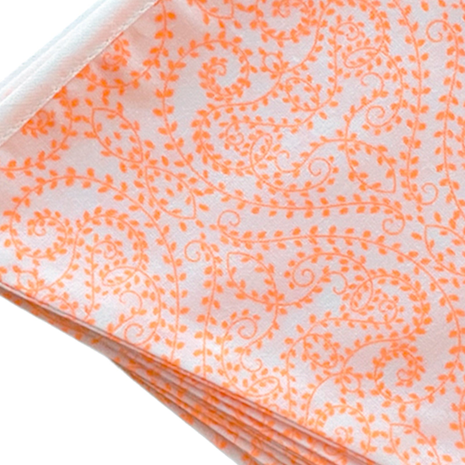 Detail van BINK Bedding vlaggenlijn Oranje neon, trendy decoratie voor (Hollandse) feesten